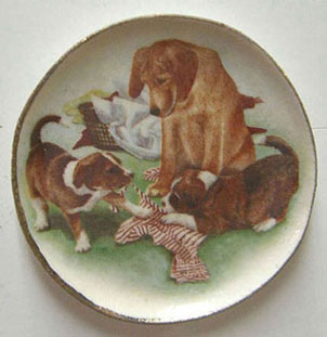 BYBCDD128 - 2 Puppies with Clothing Platter, 1-1/2 Inch, 1Pc