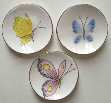 BYBCDD429 - 3 Pastel Butterfly Plates