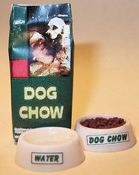 HR57189 - Dog Chow Bag (Small) with Bowl of Food