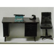 MBDSKC48 - Discontinued: ..Desk &amp; Chair 1:48, 1 Set