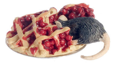 FCJU1073 - Mouse Eating Cherry Pie