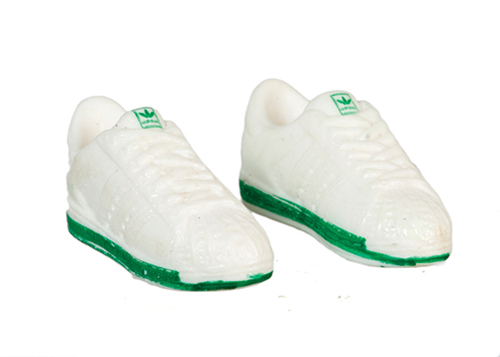 AZG7347 - White Tennis Shoes/Pair