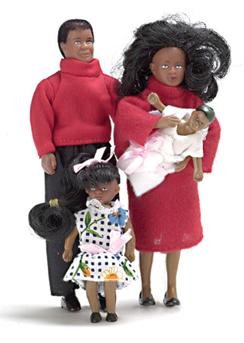 AZ00030 - Modern Black Family Doll Set/4