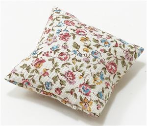 BB80019 - Pillow: Ecru With Floral Print