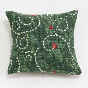 BB80042 - Pillow, Green Christmas Hearts Pattern