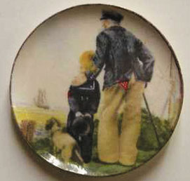 BYBCDD490 - Grandfather &amp; Son By The Sea Platter