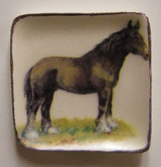 BYBCDD512 - Horse On Square Plate