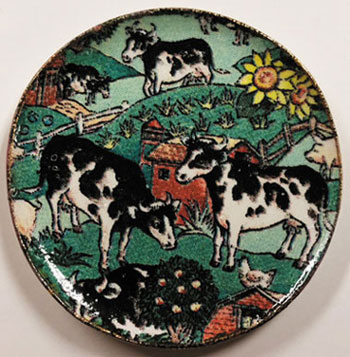 BYBCDD638 - Cows in Pasture Platter