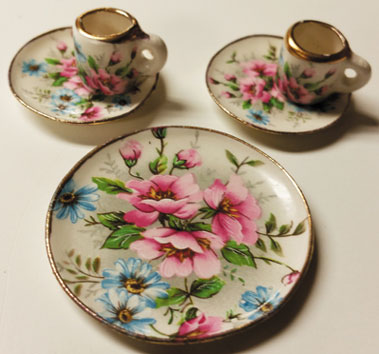 BYBCER169PGF - 2 Dinner &amp; Mugs with Tray, Pink Gold Floral