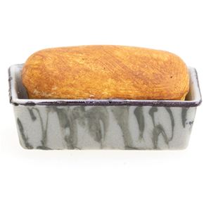 CAR0843 - Loaf Of Bread In Gray Graniteware Pan