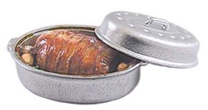 CAR0886 - Pot Roast In Silver Roaster