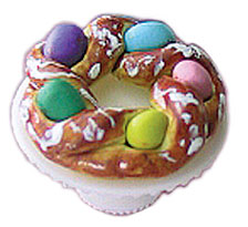 CAR0899 - Easter Bread Ring On Stand