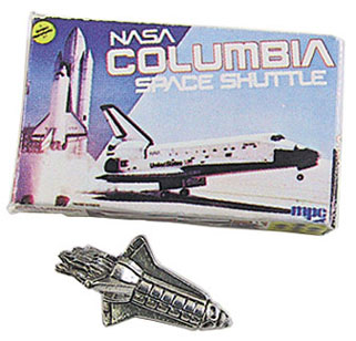 CAR1641AD - Space Shuttle with Box