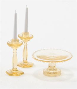 CB70A - Cake Plate with 2 Candlesticks, Amber