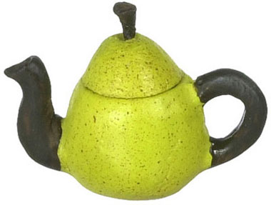 FCA184 - Green Pear Teapot