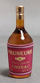 HR53972 - Pruneur Cognac