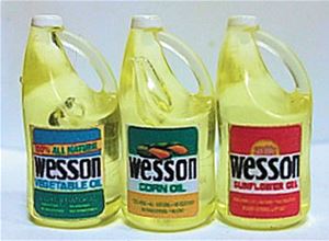 HR54204S - Wesson Oil Set-Gal. - Vegetable, Corn, Sunflower