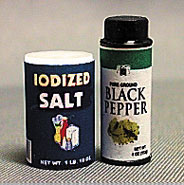 HR54314S - Salt &amp; Pepper Set-Iodized Salt, Black Pepper