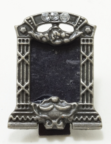 IM65776 - Small Antique Pewter Picture Frame  ()