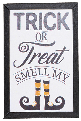 KCMHL6 - Trick or Treat Smell My Feet Picture