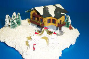 LT805 - Alpine Christmas House Kit