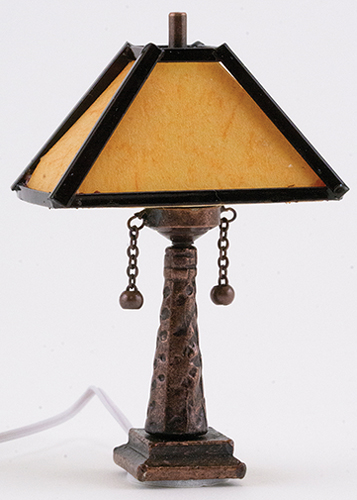 MH1069 - Tiffany Table Lamp, Branch Design  ()