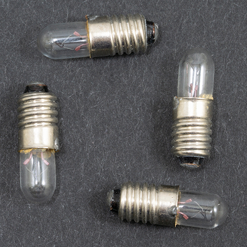 MH621 - 12 Volt Round Base Bulbs, 4/Pk