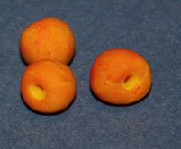 RND188 - Set Of 3 Peaches