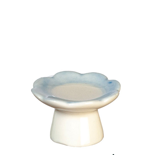 AZG6468 - Sm.Scalloped Ped.Tray/Wht