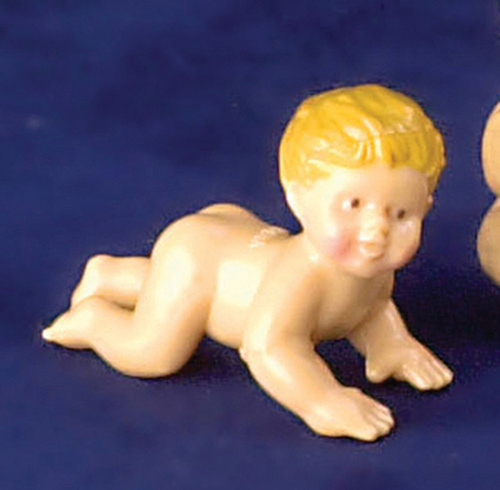AZG7606B - Baby On Knees Crawling