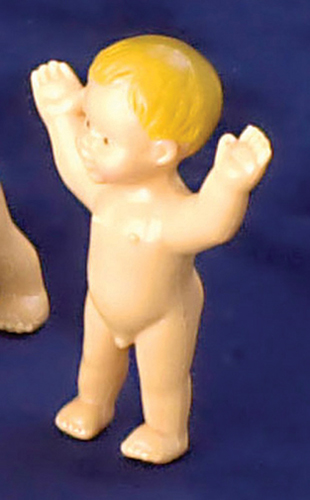 AZG7606E - Baby Standing