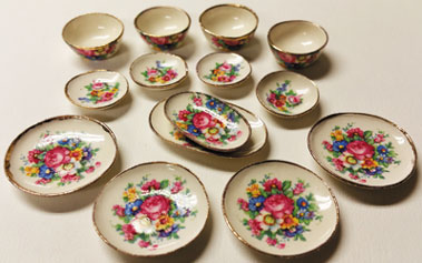 BYBFDCER3A - Floral Bouquet Dinner Set