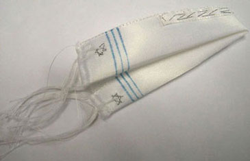 BYBJBR2 - Blue Trim Tallis