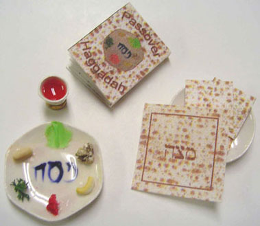 BYBJPO38 - Matzo Pattern Sedar Plate