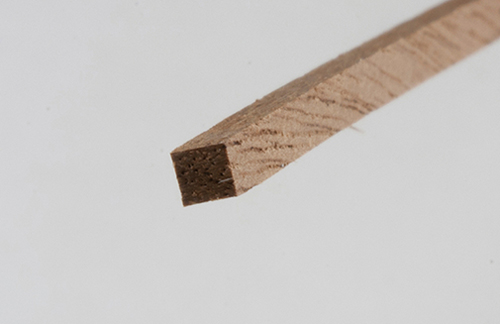 HH8669 - Mahogany Stripwood: 3/8 X 3/8, 24 Inches