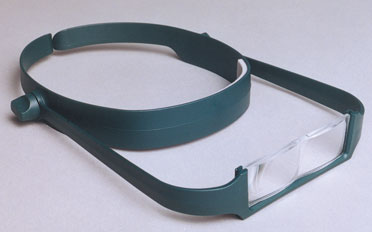 MAG1254 - Discontinued: Mageyes Hands Free Magnifier