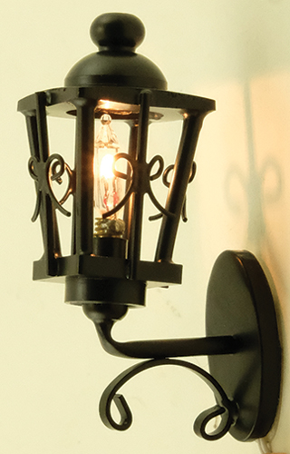 MH1026 - Ornate Coach Lamp