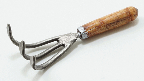 STT526 - Cultivator, Antique