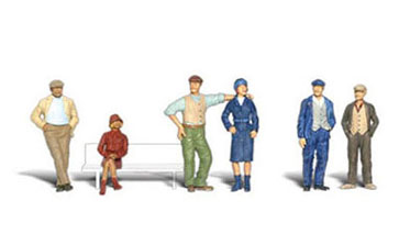 WDSA2732 - O Scale Bystander